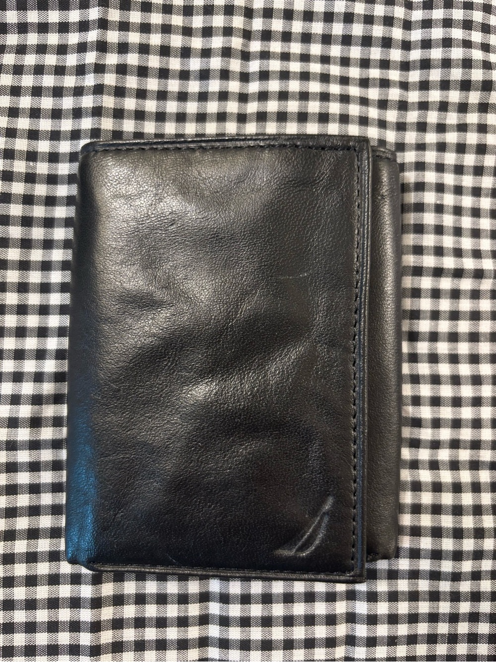Nautica Men’s Leather Trifold Wallet